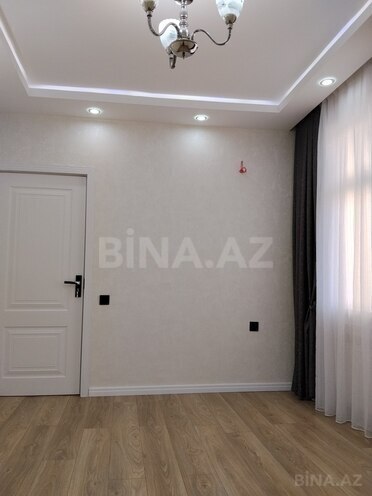 Продаётся 2-комн. вторичка 65 м², м. Ази Асланов, photo 12 from 15
