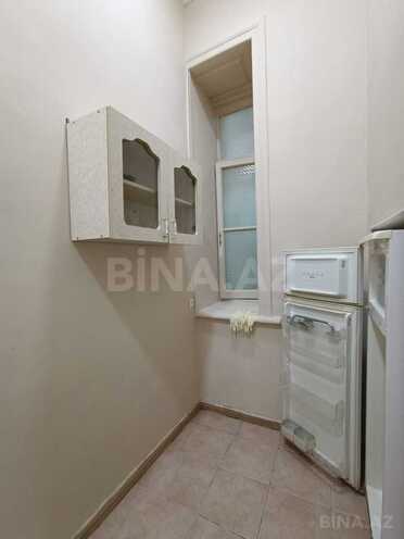 Сдаётся 2-комн. вторичка 50 м², м. Ичеришехер, photo 1 from 8