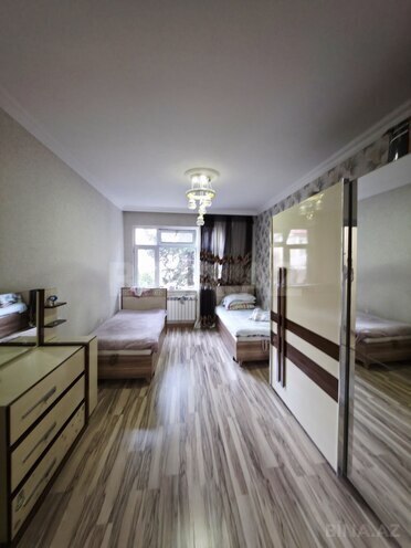 Продаётся 2-комн. вторичка 60 м², м. Мемар Аджеми, photo 4 from 12
