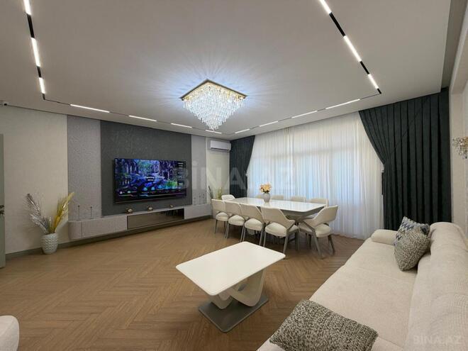 Satılır 4 otaqlı yeni tikili 186 m², 28 May m., photo 1 from 31