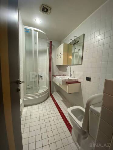 İcarəyə verilir 6 otaqlı köhnə tikili 300 m², İçəri Şəhər m., photo 25 from 30
