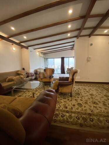 İcarəyə verilir 6 otaqlı köhnə tikili 300 m², İçəri Şəhər m., photo 14 from 30