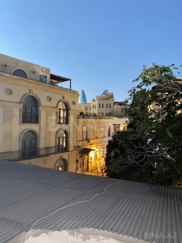İcarəyə verilir 6 otaqlı köhnə tikili 300 m², İçəri Şəhər m., photo 21 from 30