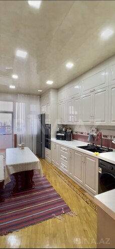 Продается 4-комн. вторичка 146 м², м. Азадлыг проспекти, photo 4 from 16