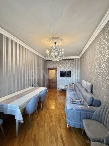 Продается 4-комн. вторичка 146 м², м. Азадлыг проспекти, photo 7 from 16