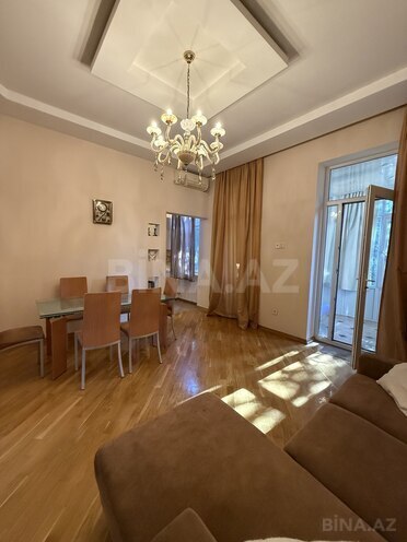 Продается 4-комн. вторичка 134 м², м. Ичеришехер, photo 22 from 32