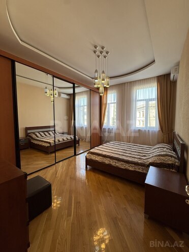 Продается 4-комн. вторичка 134 м², м. Ичеришехер, photo 14 from 32