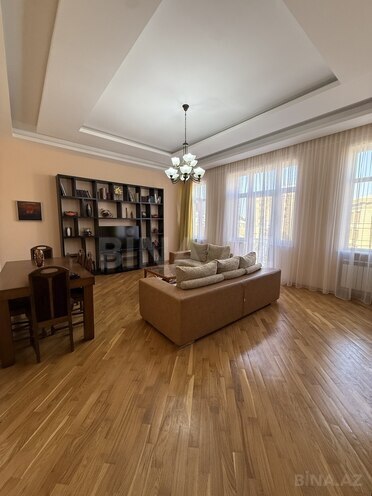 Продается 4-комн. вторичка 134 м², м. Ичеришехер, photo 5 from 32
