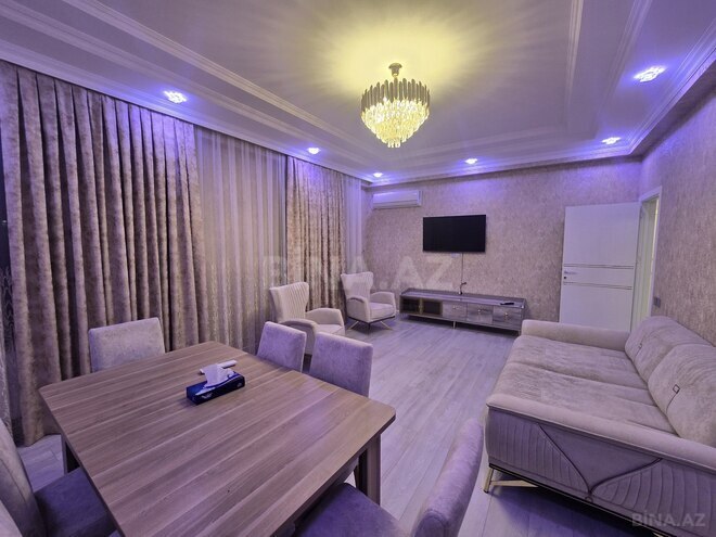 İcarəyə verilir 2 otaqlı yeni tikili 85 m², photo 1 from 17