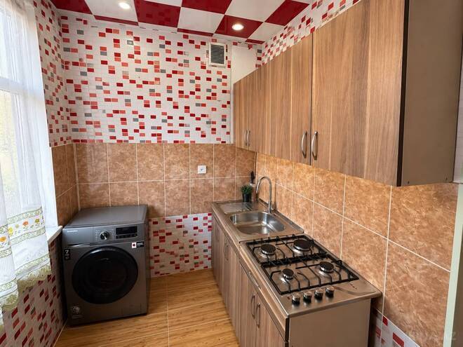 Продаётся 1-комн. вторичка 36 м², м. Кара Караев, photo 6 from 16