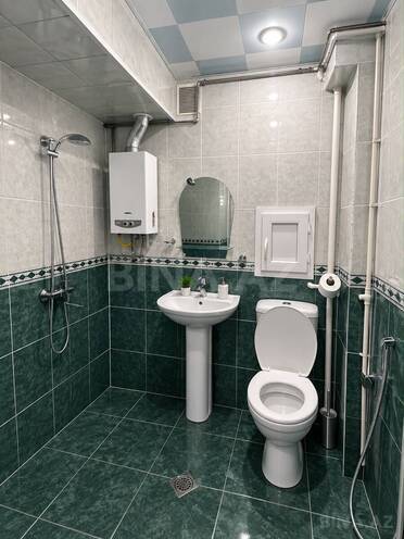 Продаётся 1-комн. вторичка 36 м², м. Кара Караев, photo 12 from 16