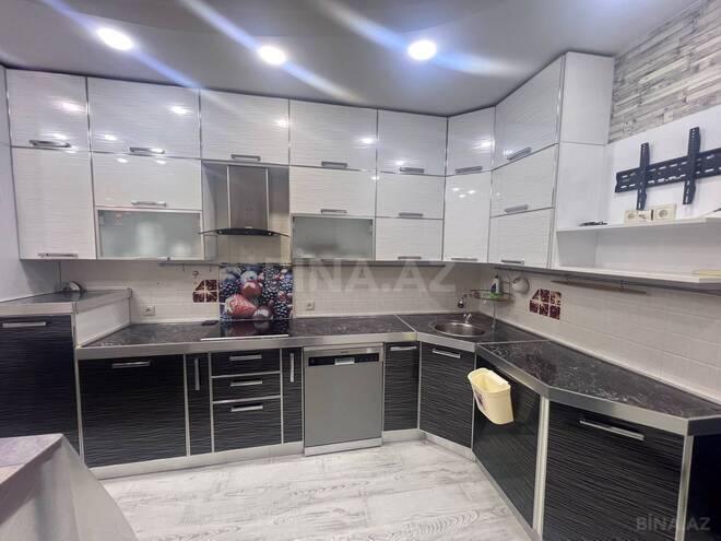 İcarəyə verilir 4 otaqlı həyət evi/bağ evi 200 m², İnşaatçılar m., photo 10 from 32