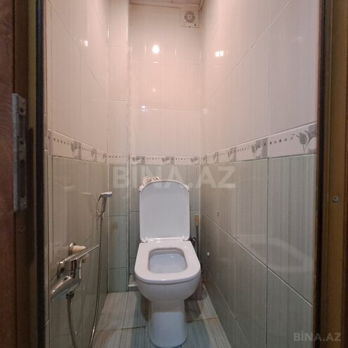 Продается 3-комн. вторичка 90 м², м. Нефтчиляр, photo 16 from 18