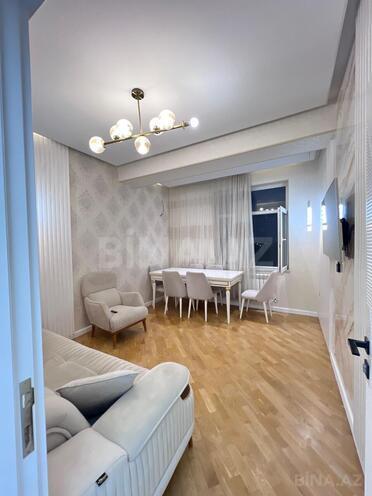 Продается 3-комн. новостройка 80 м², м. Кара Караев, photo 4 from 28