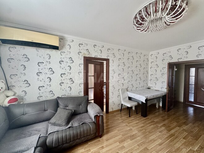 Satılır 4 otaqlı köhnə tikili 100 m², Xalqlar Dostluğu m., photo 4 from 27