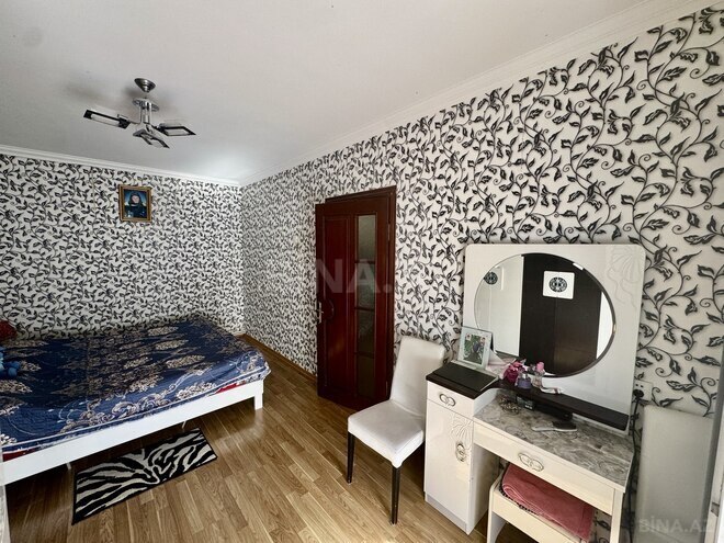 Satılır 4 otaqlı köhnə tikili 100 m², Xalqlar Dostluğu m., photo 8 from 27