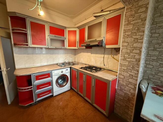 İcarəyə verilir 3 otaqlı köhnə tikili 80 m², 8-ci mikrorayon q., photo 8 from 12