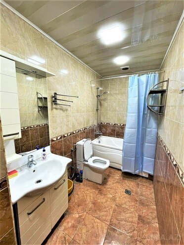 Сдаётся 3-комн. новостройка 130 м², Наримановский  р., photo 13 from 15