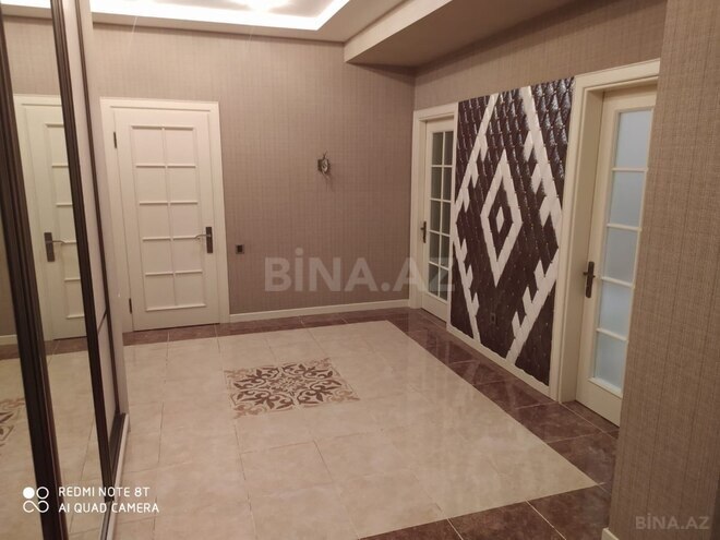 Сдается 3-комн. новостройка 150 м², м. Низами, photo 10 from 21