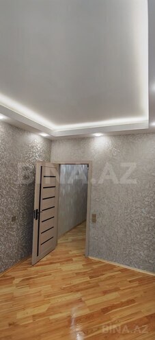 Продаётся 2-комн. вторичка 35 м², м. Иншаатчылар, photo 4 from 22