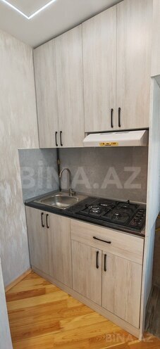 Продаётся 2-комн. вторичка 35 м², м. Иншаатчылар, photo 16 from 22