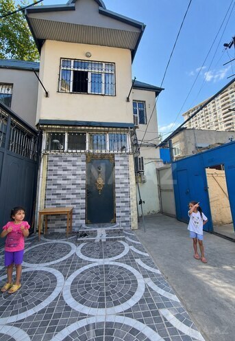 Сдается 4-комн. дом/дача 200 м², м. Нариман Нариманов, photo 1 from 11