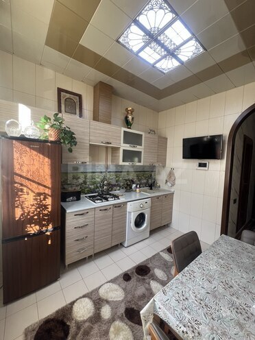Продаётся 2-комн. вторичка 65 м², м. Шах Исмаил Хатаи, photo 18 from 26