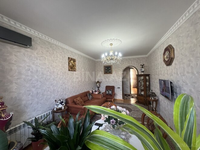 Продаётся 2-комн. вторичка 65 м², м. Шах Исмаил Хатаи, photo 8 from 26