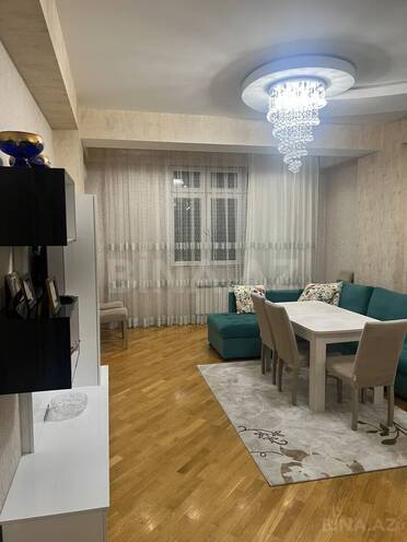 Satılır 2 otaqlı yeni tikili 71 m², Qara Qarayev m., photo 1 from 11