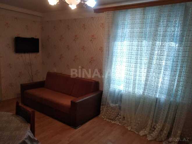 Сдается 2-комн. вторичка 48 м², м. Иншаатчылар, photo 3 from 12