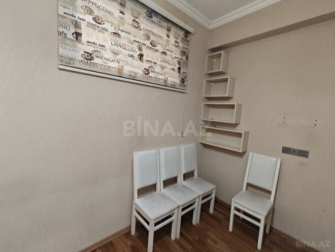 Продаётся 2-комн. новостройка 40 м², м. Кара Караев, photo 1 from 10