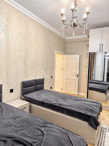 Сдается 3-комн. новостройка 110 м², Насиминский  р., photo 4 from 7