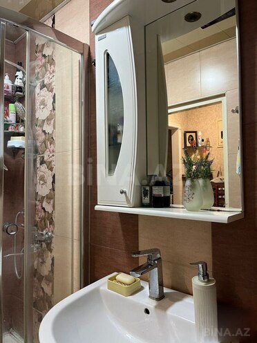 Satılır 2 otaqlı köhnə tikili 41 m², İnşaatçılar m., photo 21 from 22
