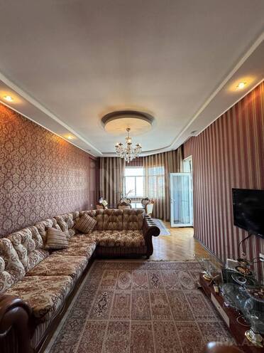 Продаётся 2-комн. новостройка 72 м², м. Иншаатчылар, photo 1 from 19