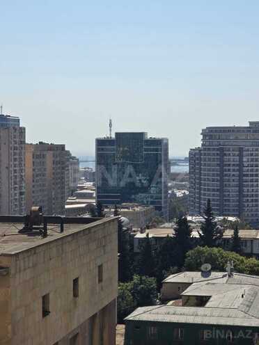 Сдаётся 3-комн. новостройка 155 м², м. Низами, photo 12 from 25