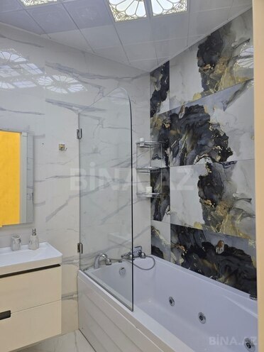 Сдаётся 3-комн. новостройка 155 м², м. Низами, photo 15 from 18