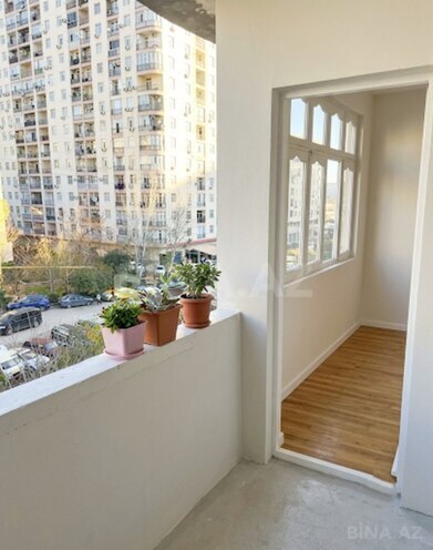 Продается 3-комн. вторичка 72 м², м. Ази Асланов, photo 10 from 11