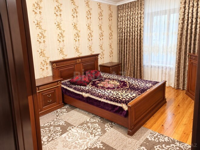 Продается 3-комн. вторичка 80 м², Хатаинский р., photo 3 from 9