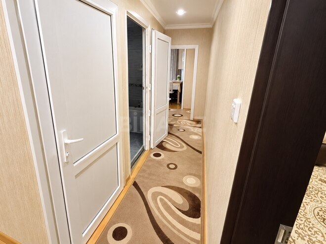 Продается 3-комн. вторичка 80 м², Хатаинский р., photo 5 from 9