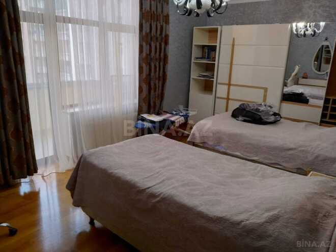 Сдается 3-комн. новостройка 150 м², м. 28 мая, photo 8 from 16