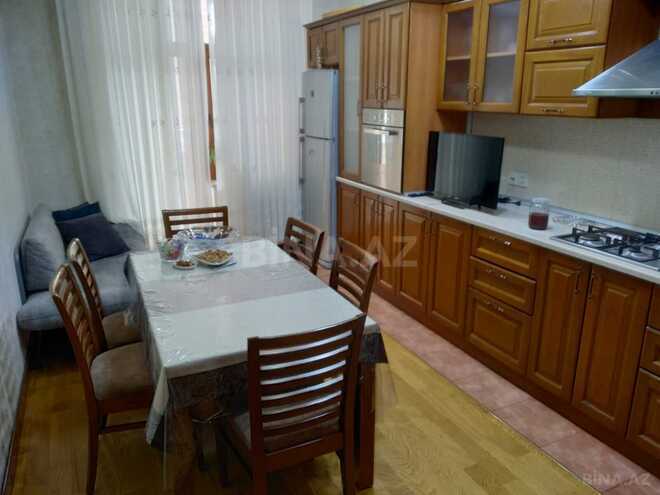 Сдается 3-комн. новостройка 150 м², м. 28 мая, photo 11 from 16