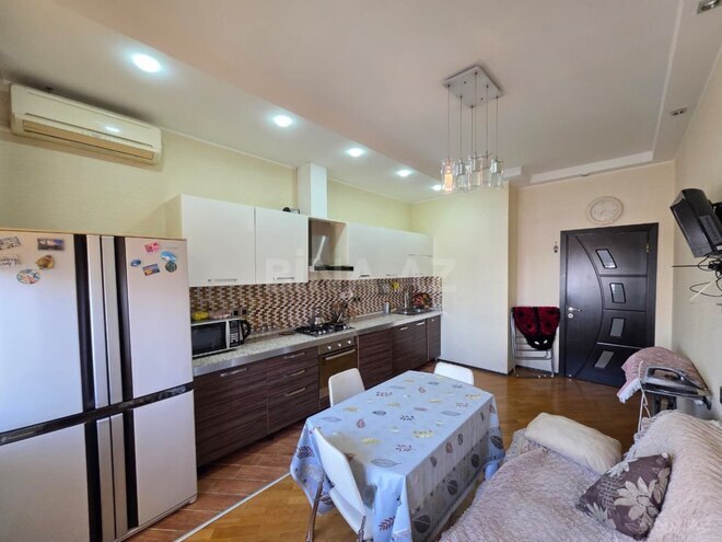 Сдаётся 3-комн. новостройка 150 м², м. Элмляр Академиясы, photo 10 from 17