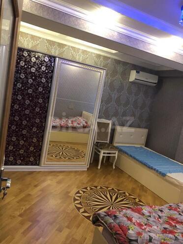 Сдается 3-комн. новостройка 110 м², м. Кара Караев, photo 8 from 16