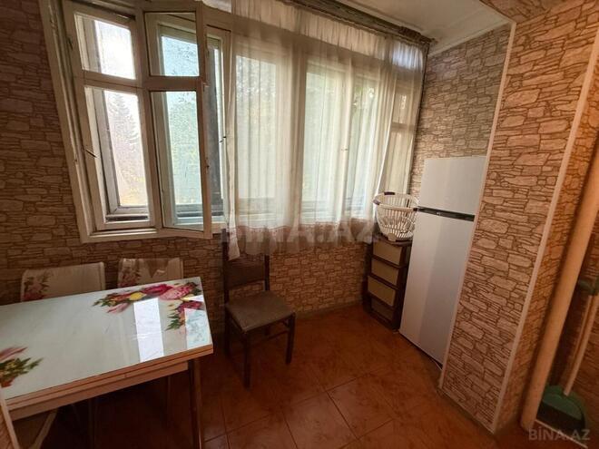 İcarəyə verilir 3 otaqlı köhnə tikili 85 m², 8-ci mikrorayon q., photo 9 from 12