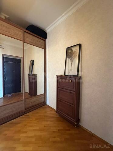 İcarəyə verilir 2 otaqlı köhnə tikili 65 m², Nizami m., photo 4 from 14