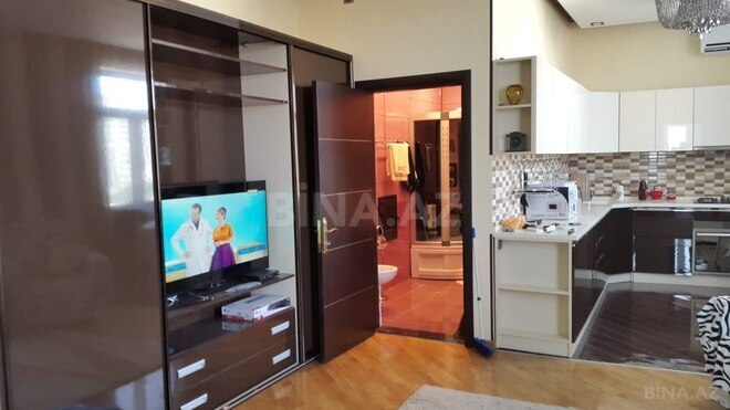 Сдаётся 3-комн. вторичка 70 м², м. Сахил, photo 3 from 13