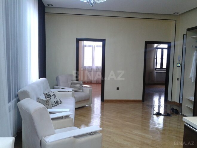 Сдаётся 3-комн. вторичка 70 м², м. Сахил, photo 4 from 13