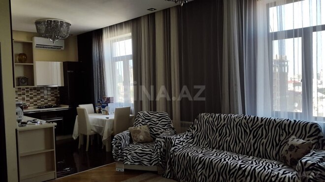 Сдаётся 3-комн. вторичка 70 м², м. Сахил, photo 6 from 13