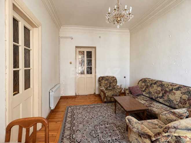 Satılır 2 otaqlı köhnə tikili 60 m², Sahil m., photo 18 from 29
