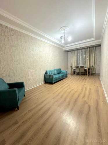 Satılır 2 otaqlı yeni tikili 71 m², Saray q., photo 1 from 8